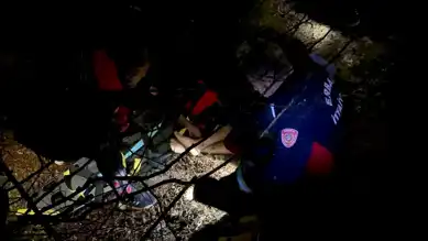 Tokat'ta Uçurumdan Düşen Araçtaki 2 Kişi Kurtuldu