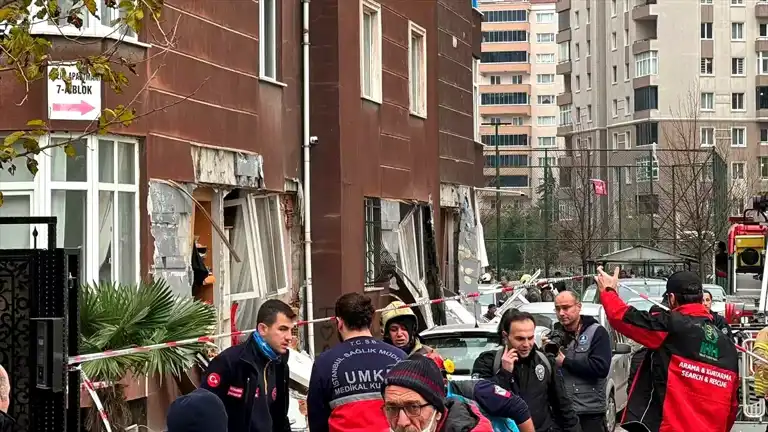 Şehir Merkezinde Gaz Patlaması: Bina Tahliye Edildi